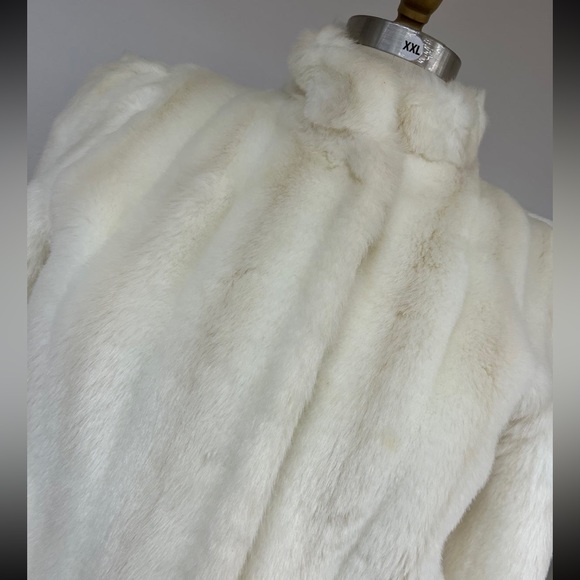 Faux Fur Coat 1X - Picture 1 of 12